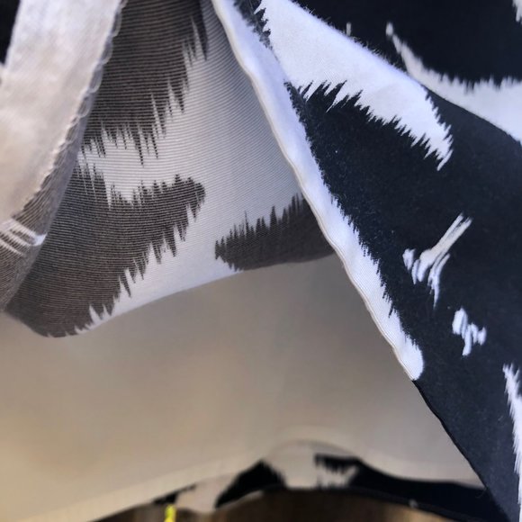 WHBM Sleeveless Fit and Flare Dress 14 - Picture 5 of 10